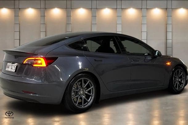 2020 Tesla Model 3 Standard Range Plus in Other