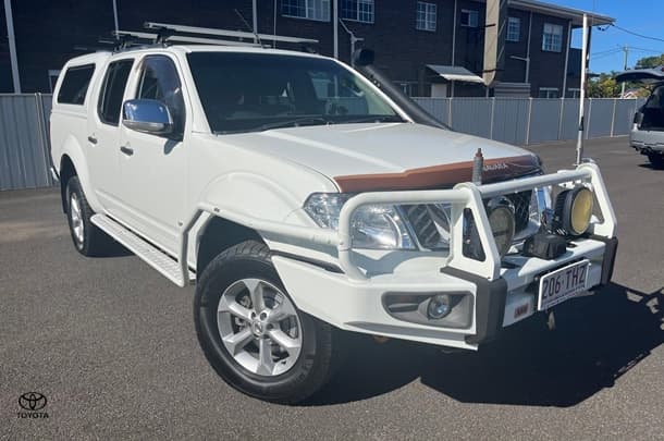 2012 Nissan Navara ST-X in White
