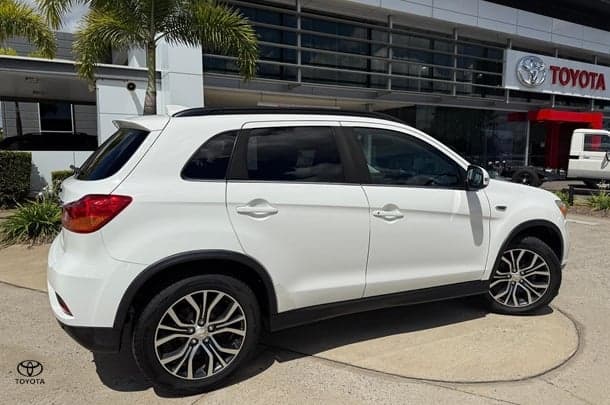 2017 Mitsubishi ASX LS in White