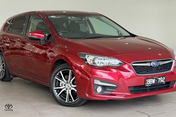 2018 Subaru Impreza 2.0i Premium in Red