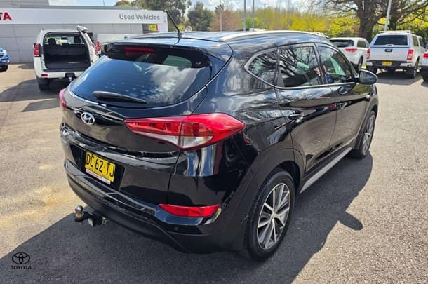 2017 Hyundai Tucson Active X in Black