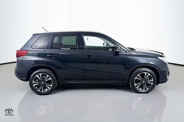 2019 Suzuki Vitara Turbo in Black