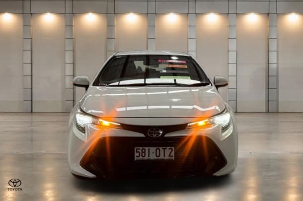 2021 Toyota Corolla Ascent Sport in White