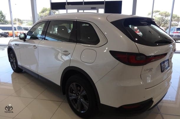 2024 Mazda CX-80 G40e Touring in White