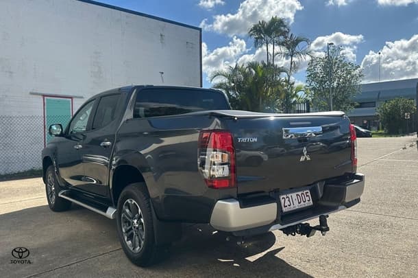 2021 Mitsubishi Triton GLS in Grey