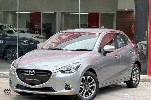 2017 Mazda 2 GT in Silver