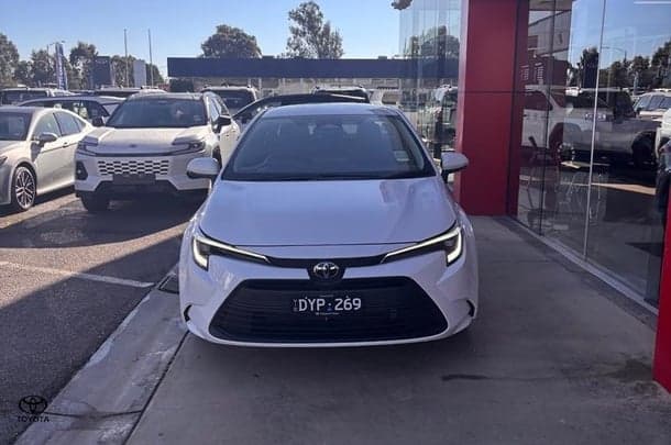 2025 Toyota Corolla Ascent Sport Hybrid in White