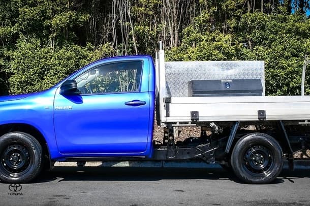 2016 Toyota Hilux Workmate in Blue