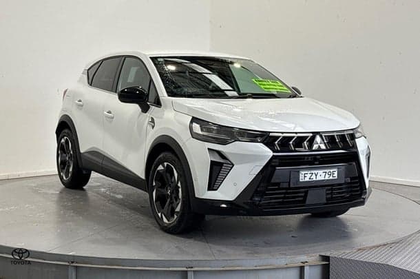 2025 Mitsubishi ASX Aspire in White