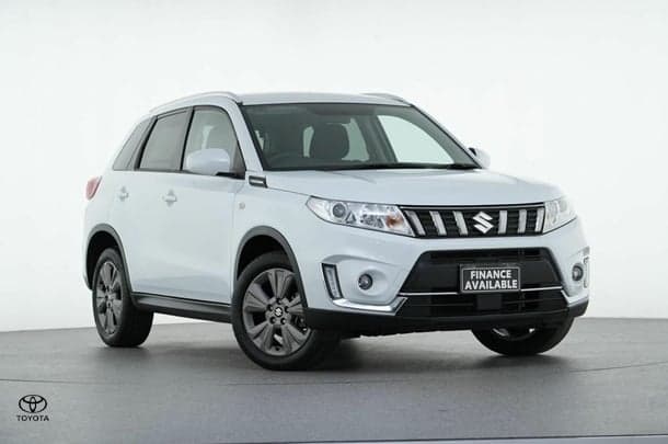 2024 Suzuki Vitara Base in White