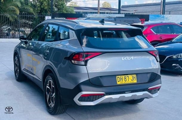 2024 Kia Sportage S in Grey