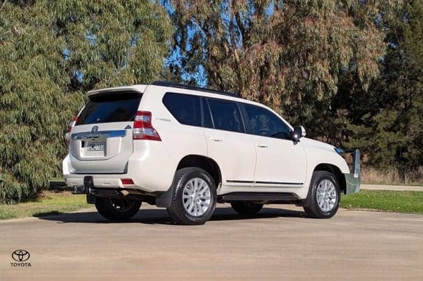 2017 Toyota Landcruiser Prado Altitude in White