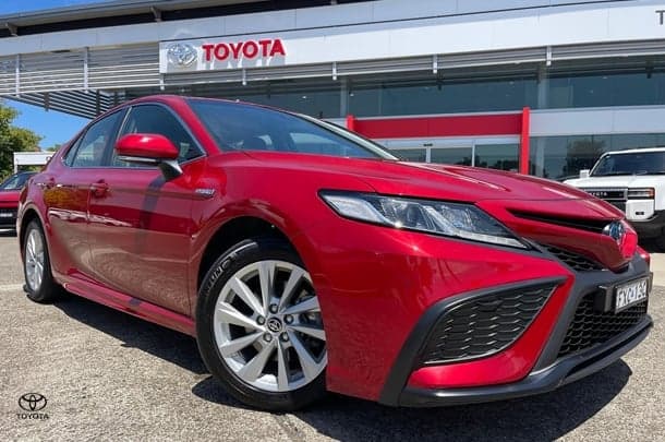 2021 Toyota Camry Ascent Sport in Red