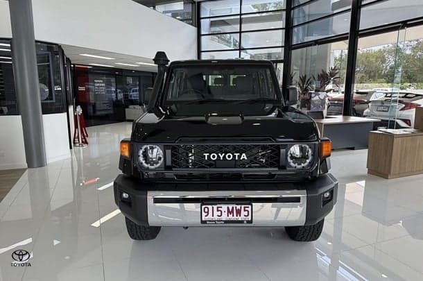 2025 Toyota Landcruiser GXL in Black
