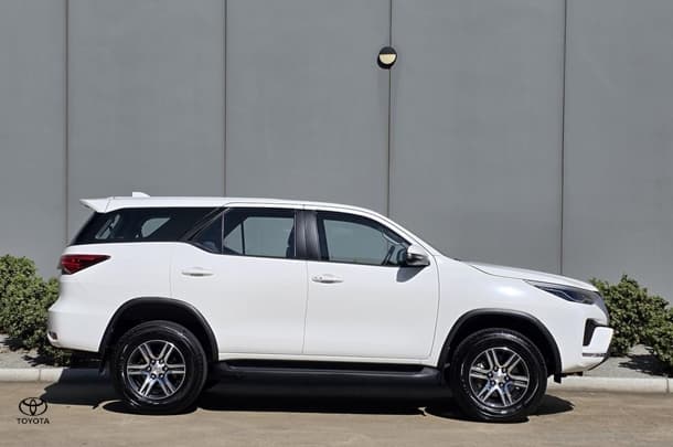 2025 Toyota Fortuner GX in White