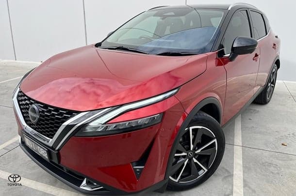 2024 Nissan QASHQAI ST-L in Orange