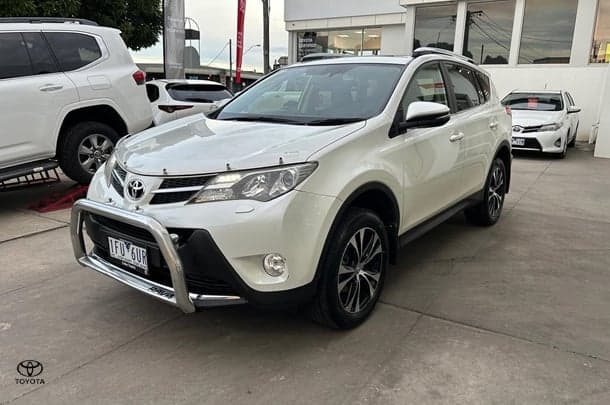 2015 Toyota RAV4 Cruiser-AWD in White