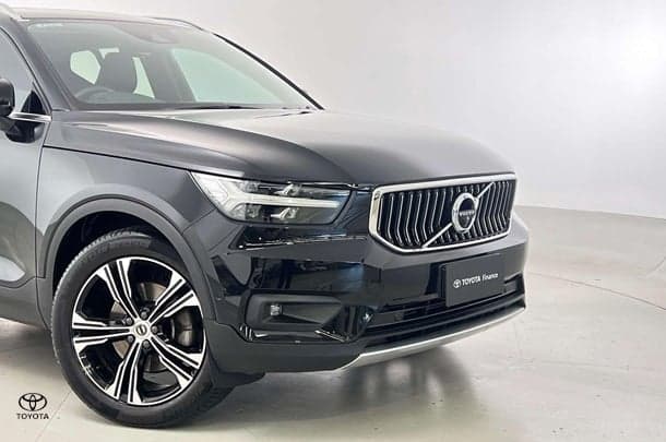 2021 Volvo XC40 T4 Inscription in Black