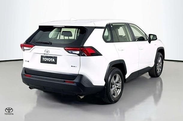 2024 Toyota RAV4 GX 2WD in White