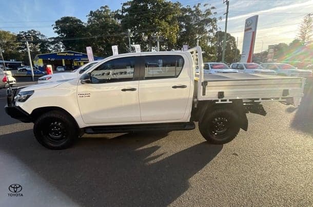 2022 Toyota Hilux SR in White