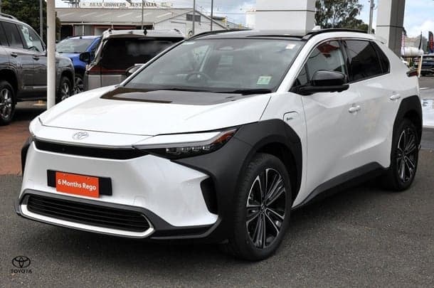 2023 Toyota bZ4X Standard AWD in White