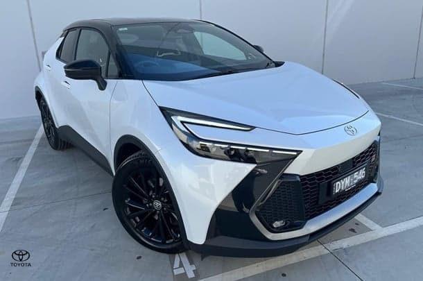 2025 Toyota C-HR GR Sport in White