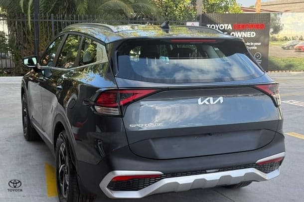 2024 Kia Sportage S in Grey