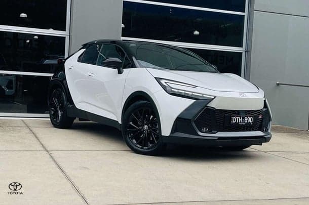 2025 Toyota C-HR GR Sport in White