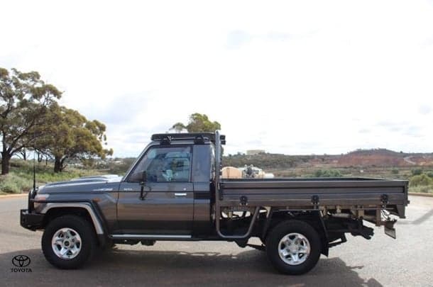 2016 Toyota Landcruiser GXL in Grey