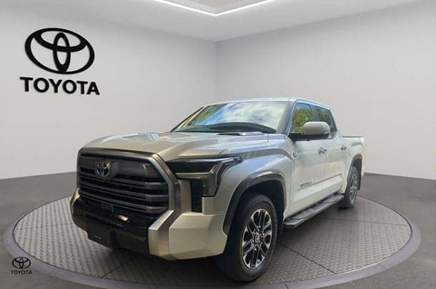 2023 Toyota Tundra Limited in White