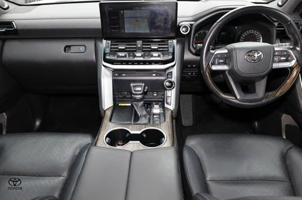 2022 Toyota Landcruiser Sahara in White
