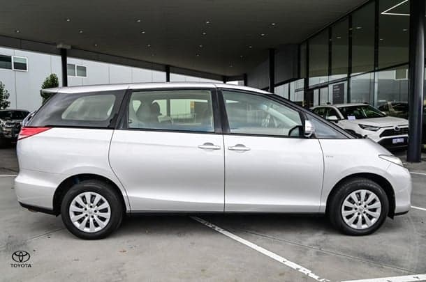 2013 Toyota Tarago GLi in Silver