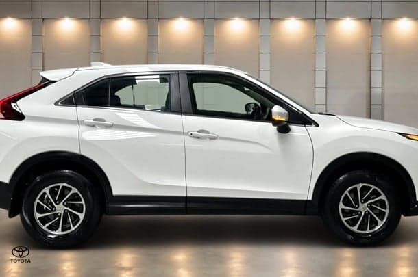 2024 Mitsubishi Eclipse Cross ES in White