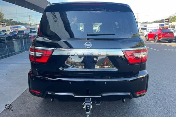 2024 Nissan Patrol Ti in Black