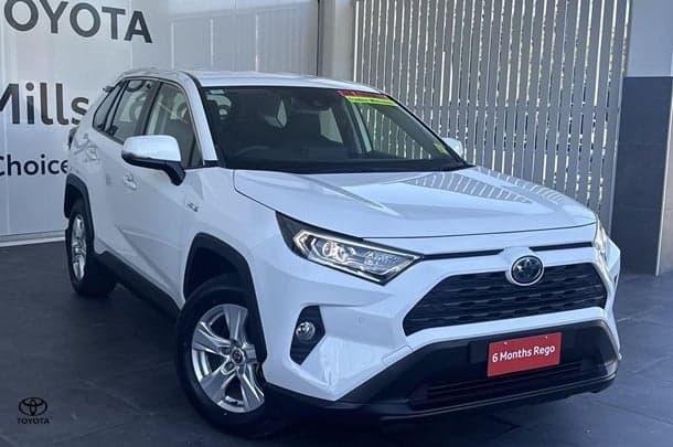 2020 Toyota RAV4 GX-2WD in White