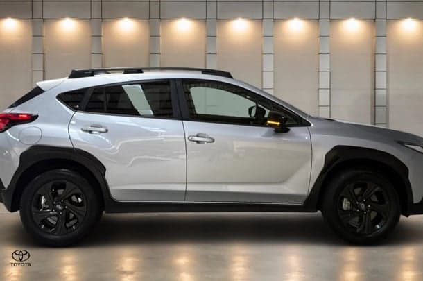 2025 Subaru Crosstrek 2.0L in Silver