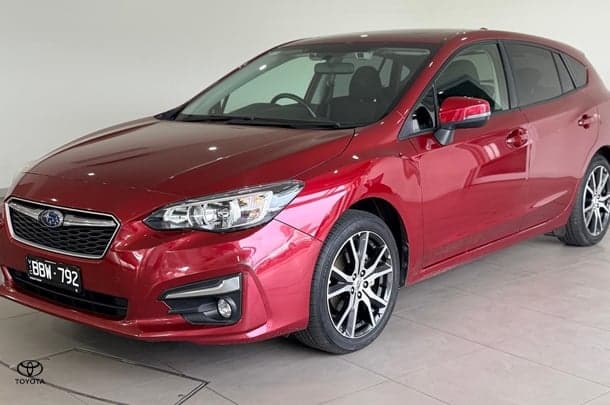 2018 Subaru Impreza 2.0i Premium in Red