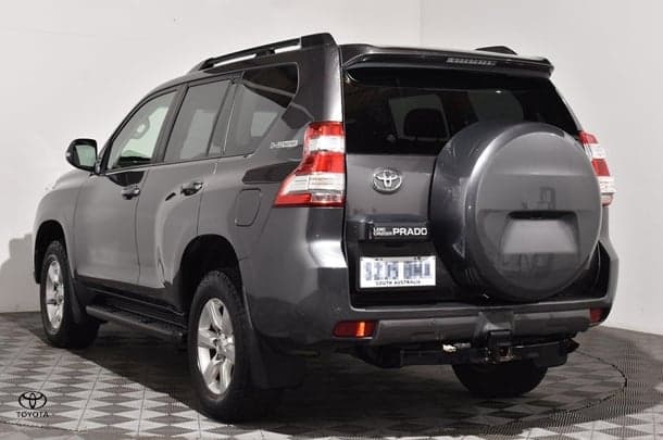 2017 Toyota Landcruiser Prado GXL in Silver