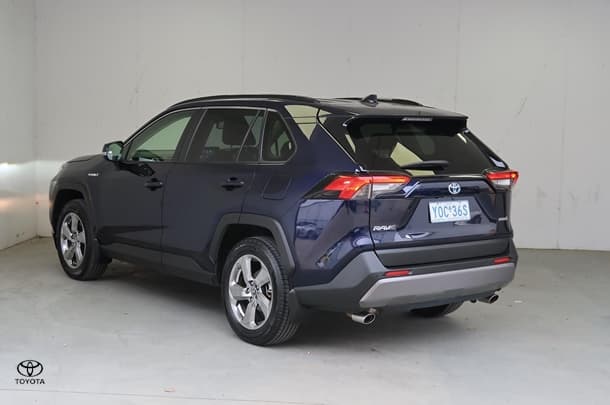 2020 Toyota RAV4 GXL in Blue