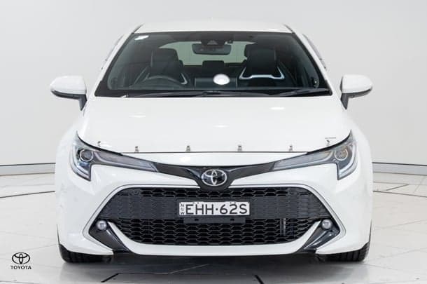 2020 Toyota Corolla ZR in White