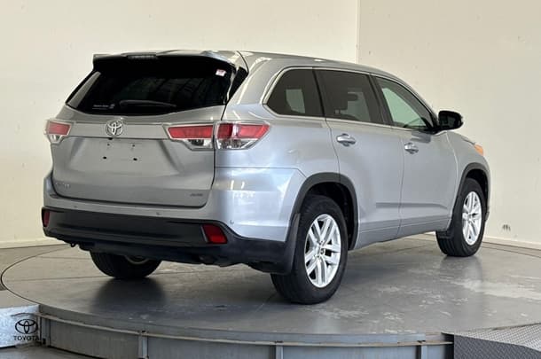 2015 Toyota Kluger GX in Silver