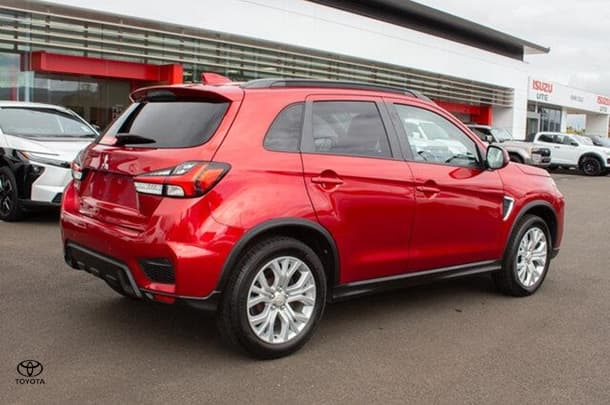 2021 Mitsubishi ASX ES Plus in Red