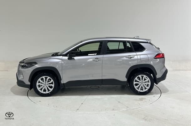 2025 Toyota Corolla Cross GX in Silver