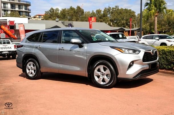 2025 Toyota Kluger GX AWD in Silver