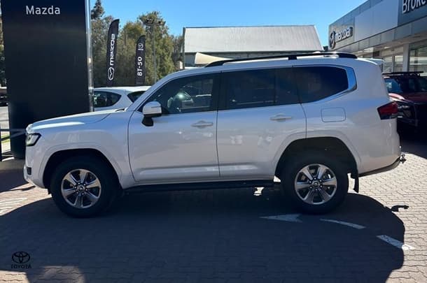 2022 Toyota Landcruiser VX in Other