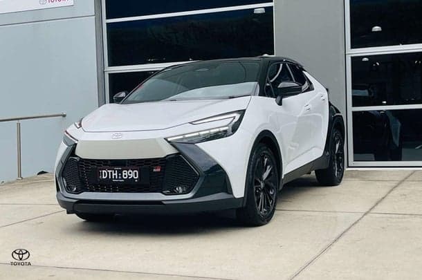 2025 Toyota C-HR GR Sport in White