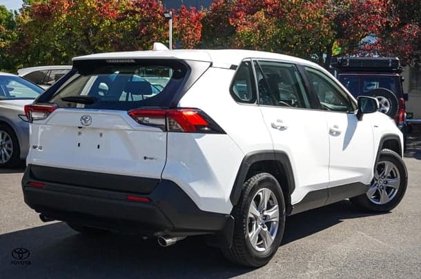 2024 Toyota RAV4 GX in White