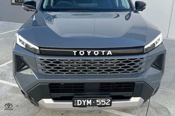2025 Toyota Hilux SR5 in Grey