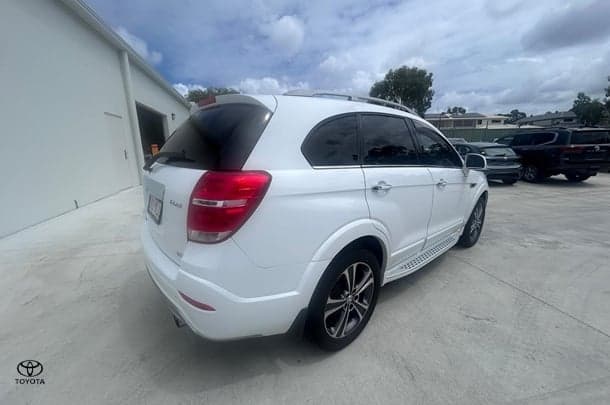 2018 Holden Captiva LTZ in White