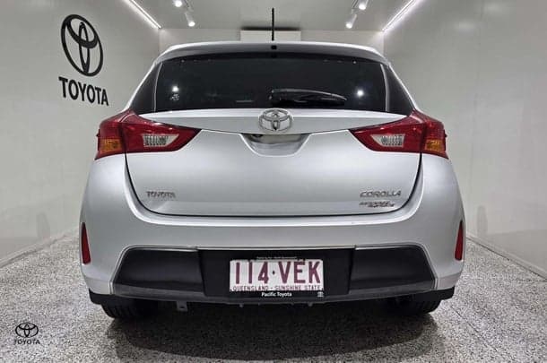 2014 Toyota Corolla Ascent Sport in Silver